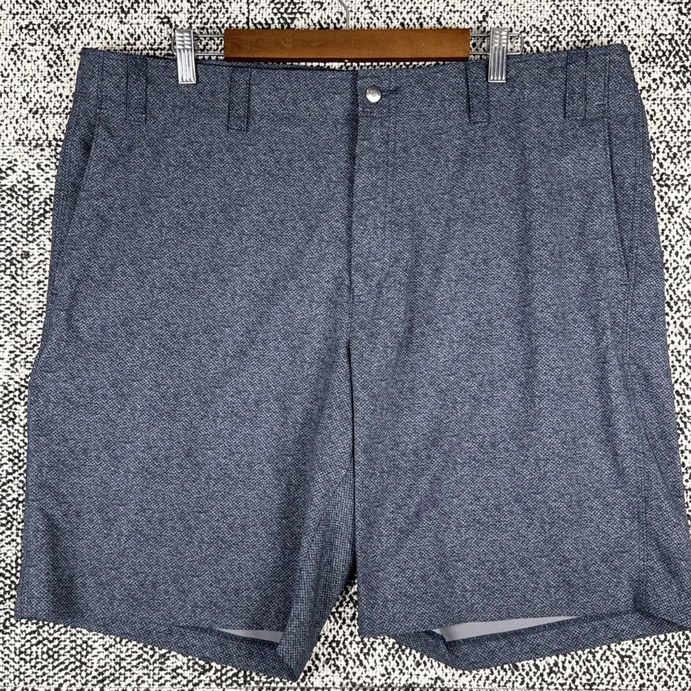 Callaway Golf Shorts Mens 40‎ Gray Geometric Print Stretch Quick Dry Wicking